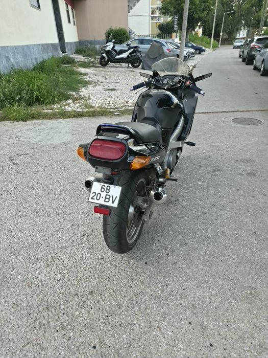 Kawasaki zzr 93 600 ninja, impecável.