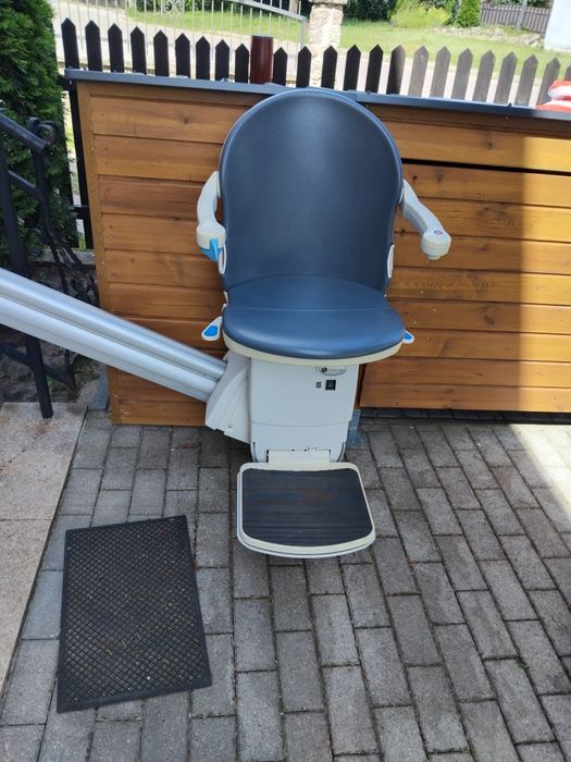 Sprzedam  windę krzesełko