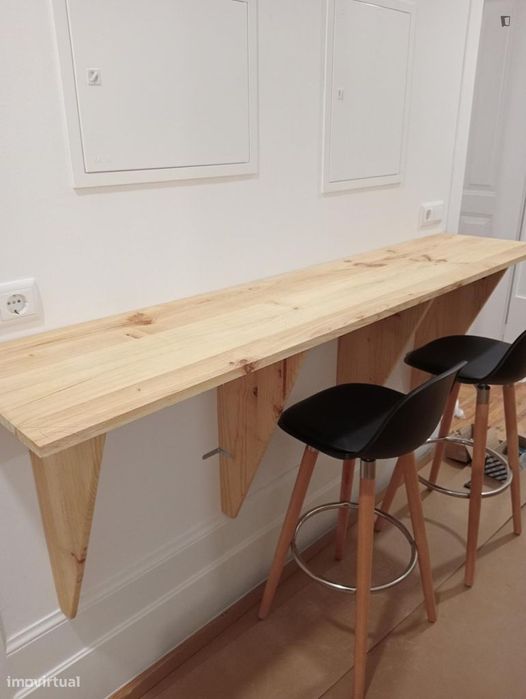 Quarto - localizado em Montes Claros Coimbra