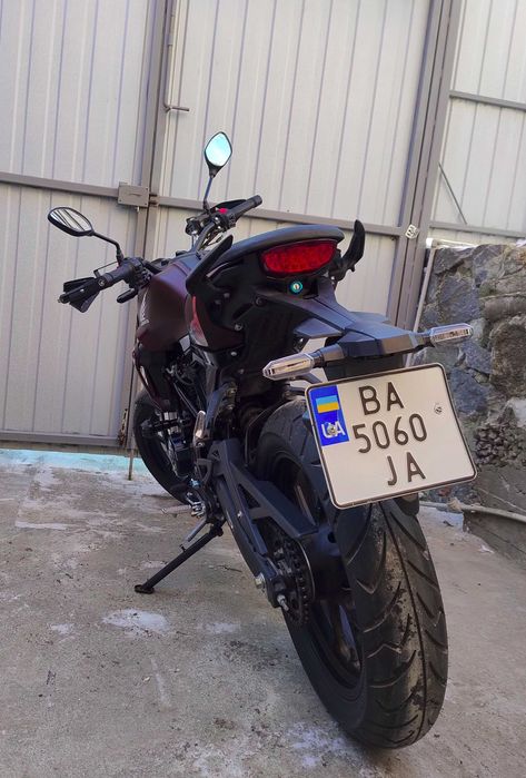 Мотоцикл Naked Rider CB250R