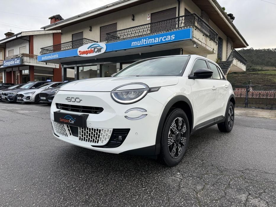 Fiat 600 1.2 Hybrid Icon