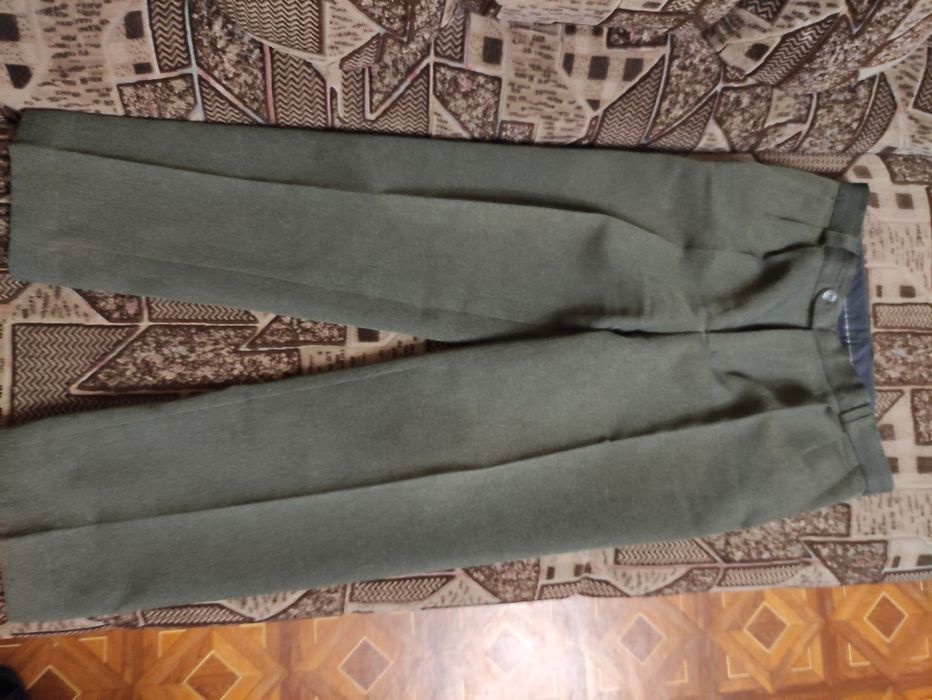 Продам брюки классика