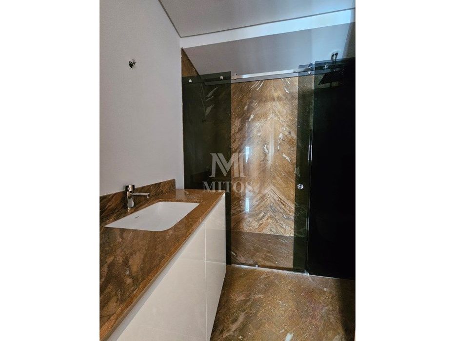 Apartamento T3 novo - centro da cidade
