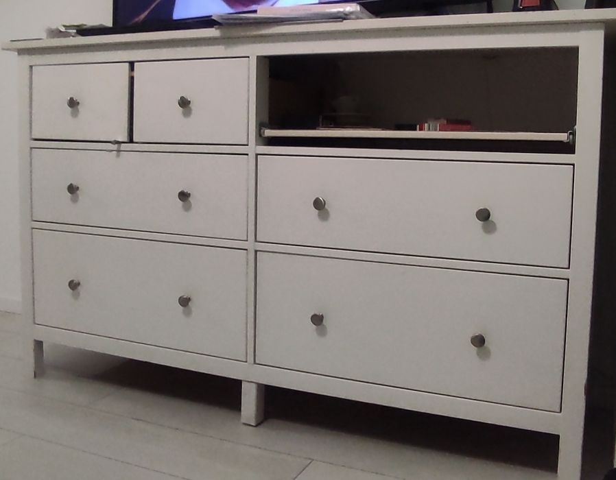 Komoda Ikea hemnes
