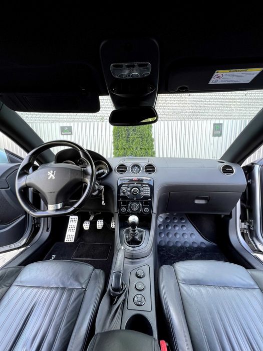 Peugeot RCZ 2012