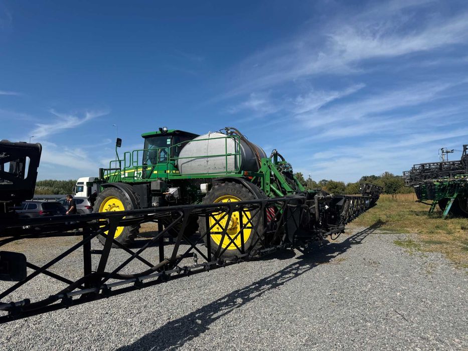 самохідний обприскувач John deere 4930