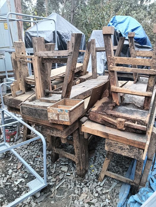 bancos de carpinteiro antigos c/ prensa