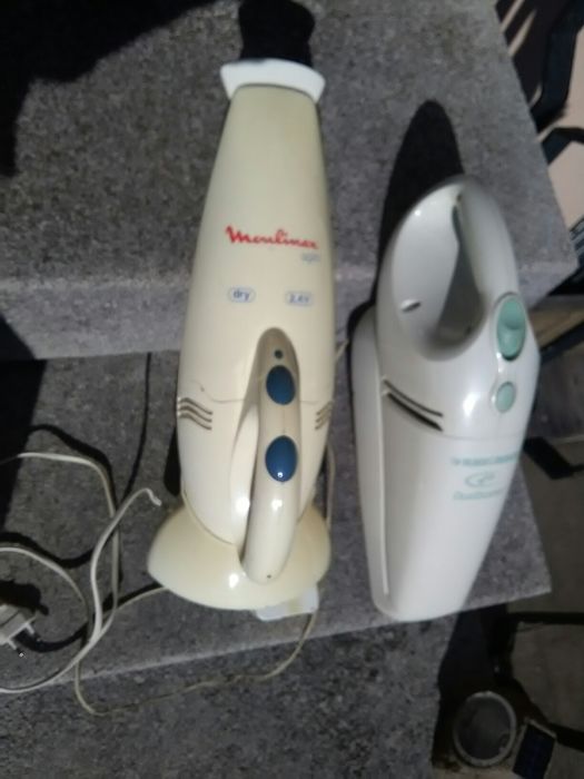 2 aspiradores de marca a bateria pela melhor proposta vendo ou troco