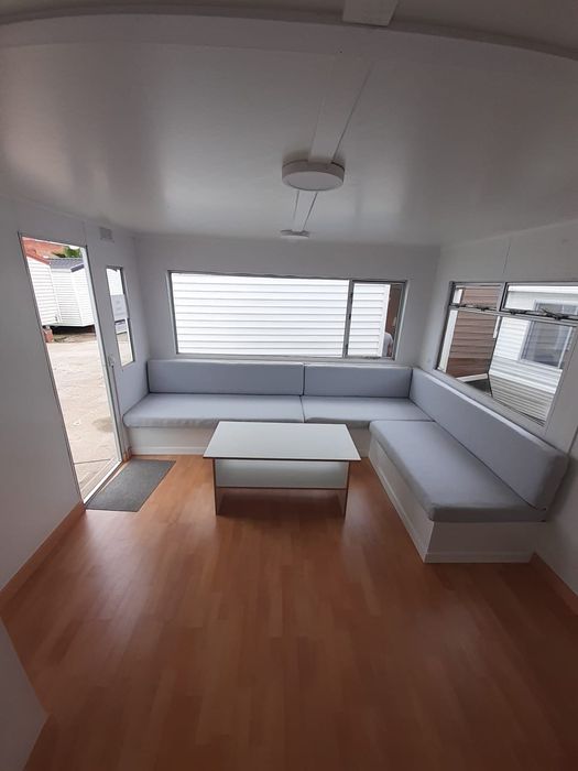 CASA MÓVEL PRÉ-FABRICADA BK DE 11X3 METROS NA GUIA.