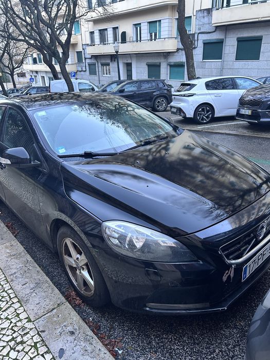 Volvo V40 D2 2013