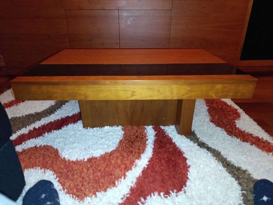 Mesa de apoio nova para sala de Jantar