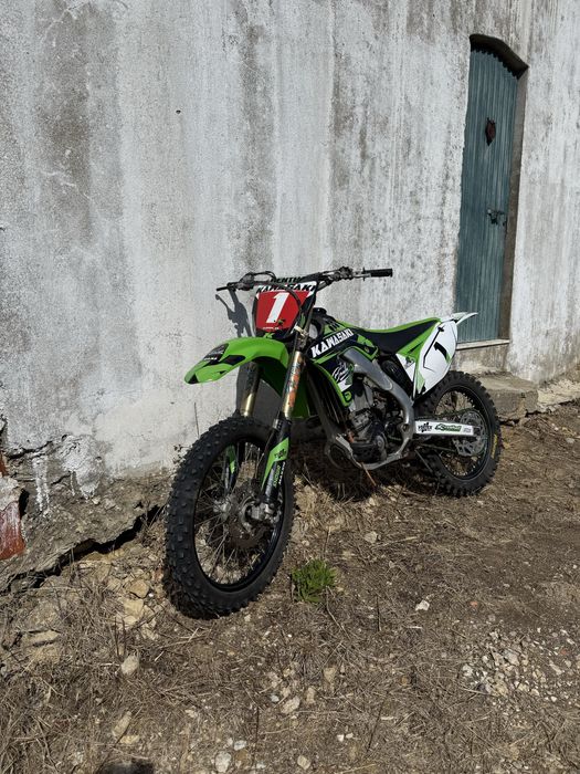 Kawasaki kxf 250 matriculada