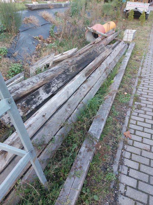 Stare drewno belki z dachu