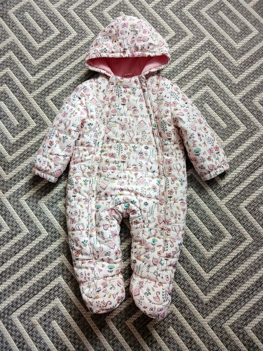 Комбінезон демісезонний на дівчинку 6-9 місяців