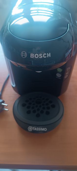 Ekspres ciśnieniowy na kapsułki Bosch