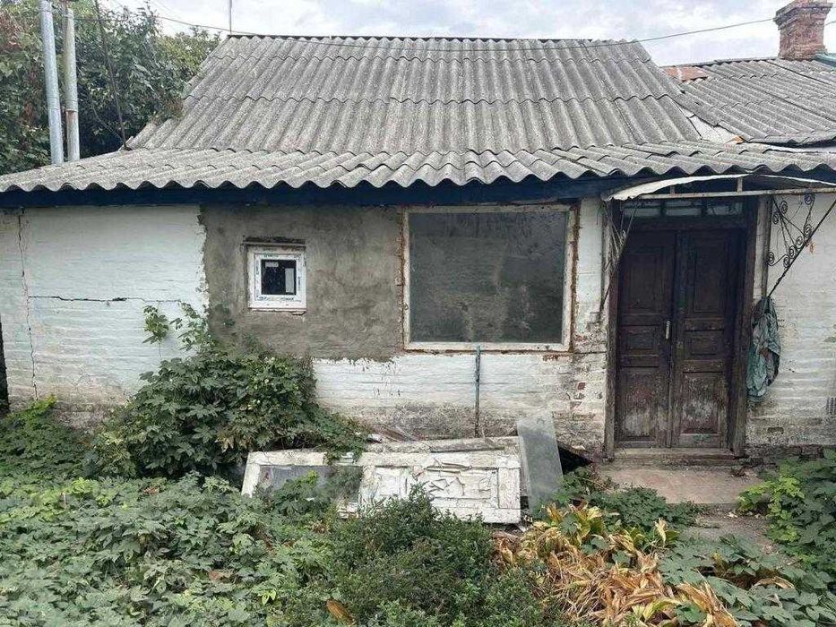 Продам частину будинку під ремонт. Район вул. Панянка