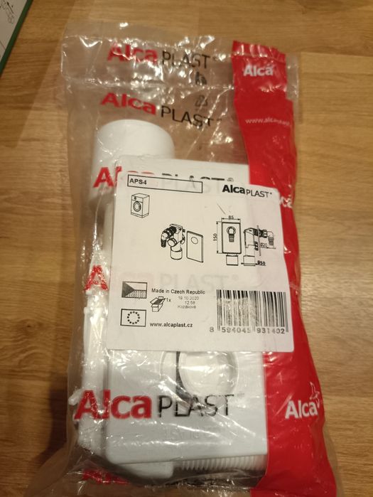 Syfon pralkowy podtynkowy Alcaplast APS4 nowy