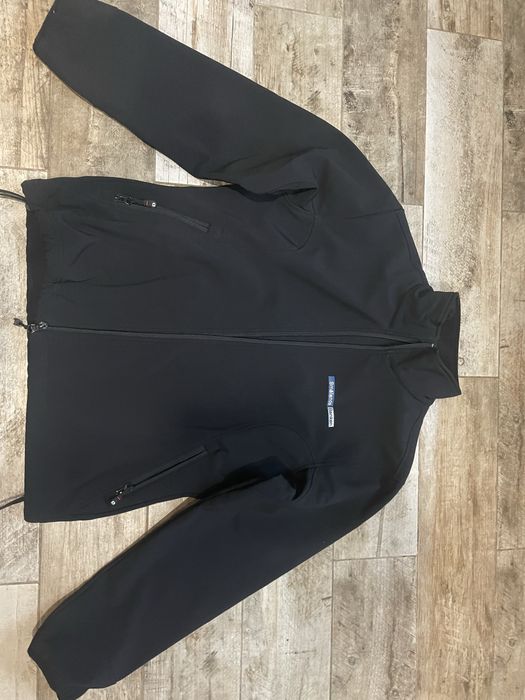 Водонепроницаемая куртка размер L от Hi-Tec Global