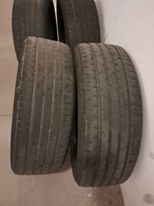 Sprzedam opony letnie Toyo 225/55/19