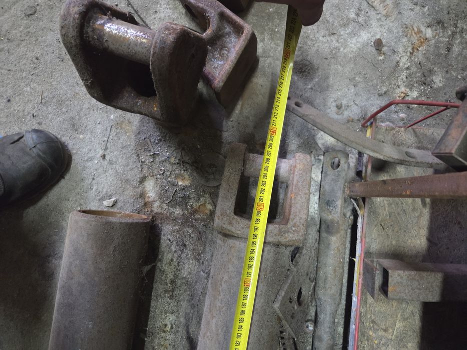 Zestaw do wywrotu na 3 strony zabudowa kiper 26 ton Skibicki M