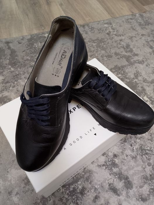 Туфлі жіночі шкіряні (дербі)