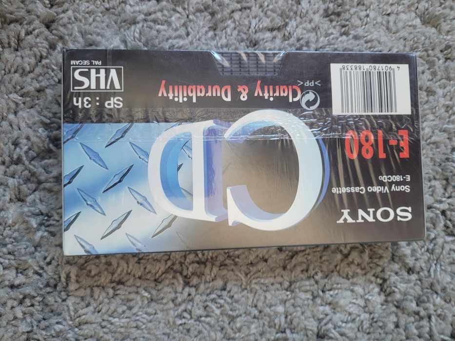 3 cassetes por estrear