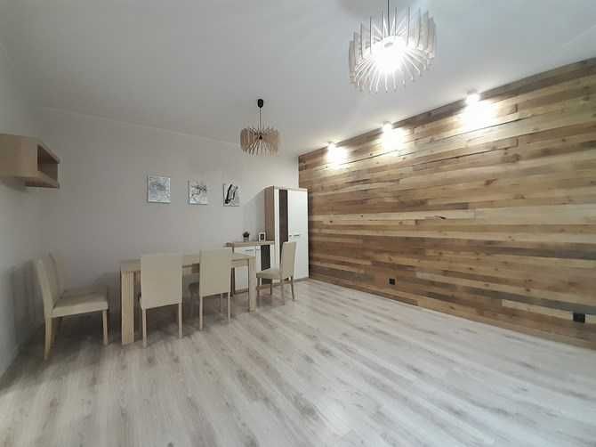 Wynajmę jasną kawalerkę w Centrum, Piekarska 17A, BRAK PROWIZJI