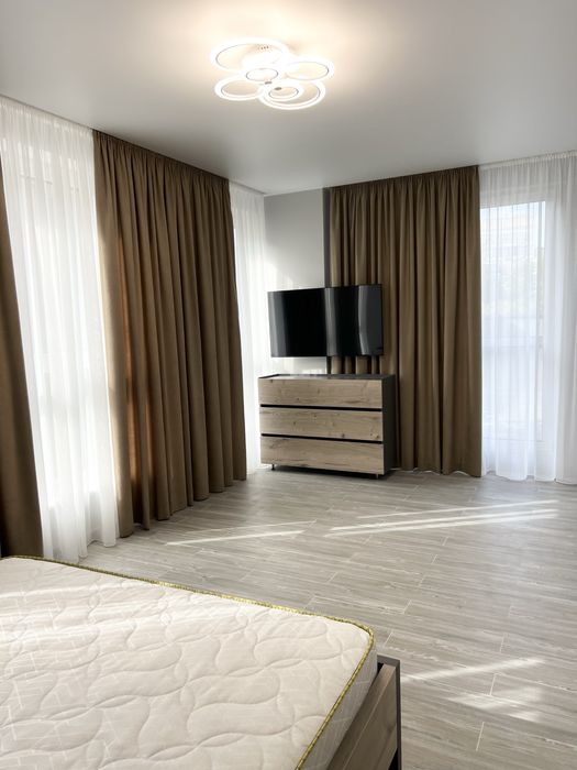 Оренда 1 кімнатної квартири в Центрі, площа Героїв Євромайдану