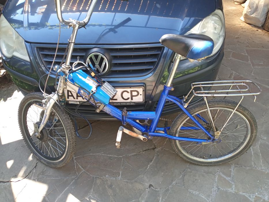 Мото колесо з велосипедом Дєсна дорожнік