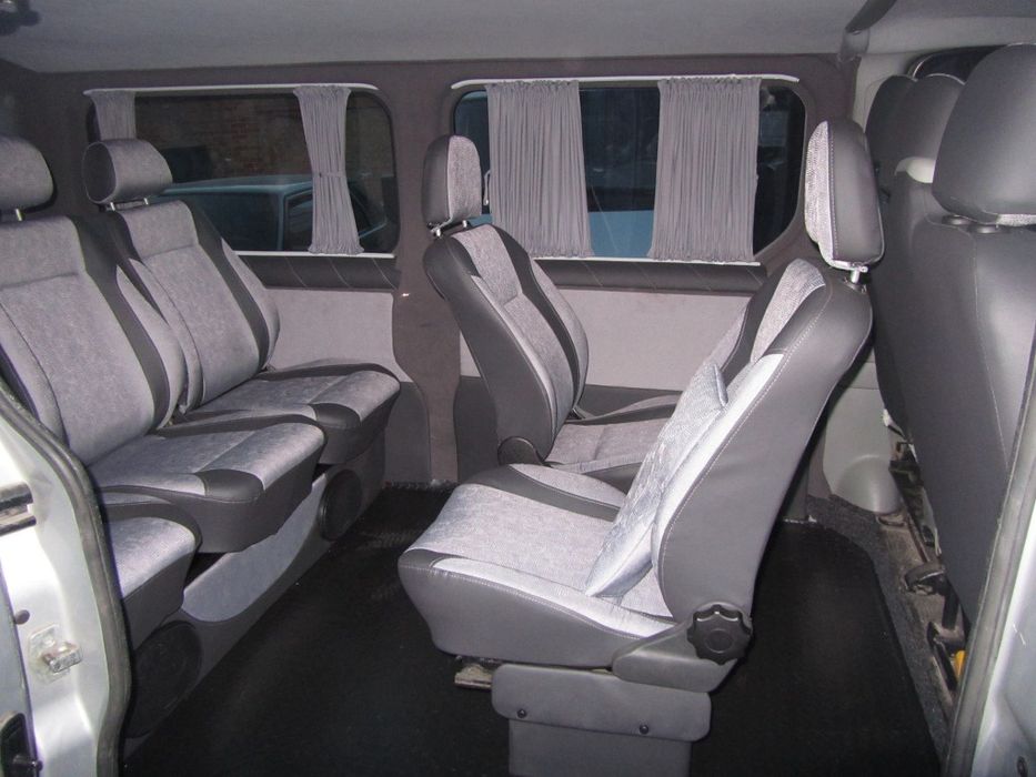 Перетяжка салону мікроавтобуса та легкових авто