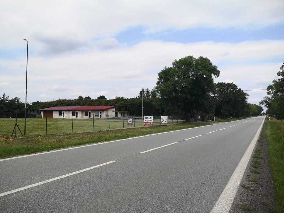 Wynajem działki wraz z lokalami biurowymi