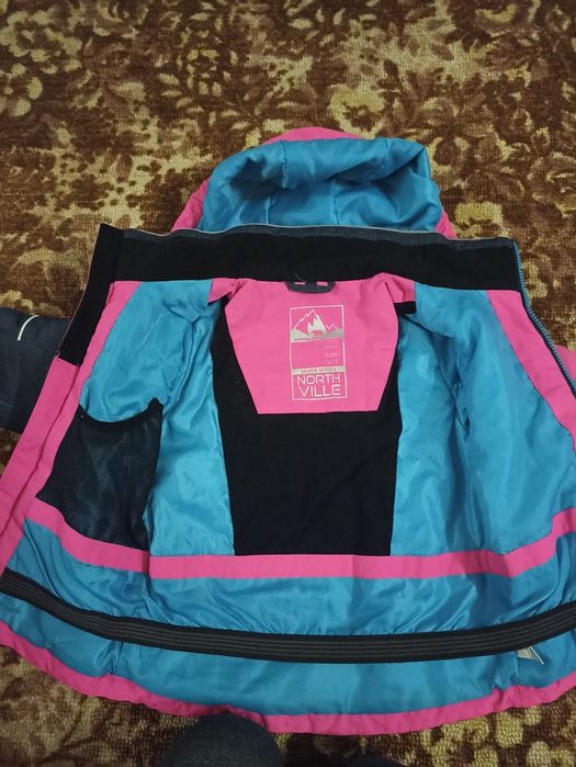 Продам зимову куртку