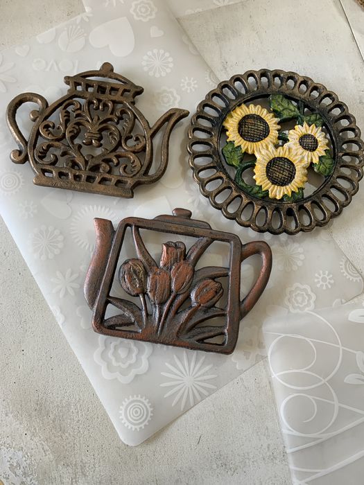 Подставки под горячее.