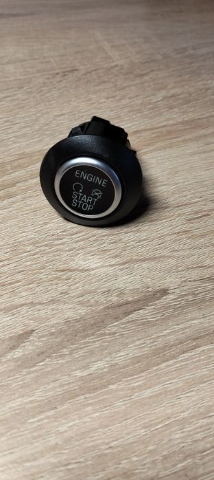 Продам кнопку старт стоп від ford focus mk3