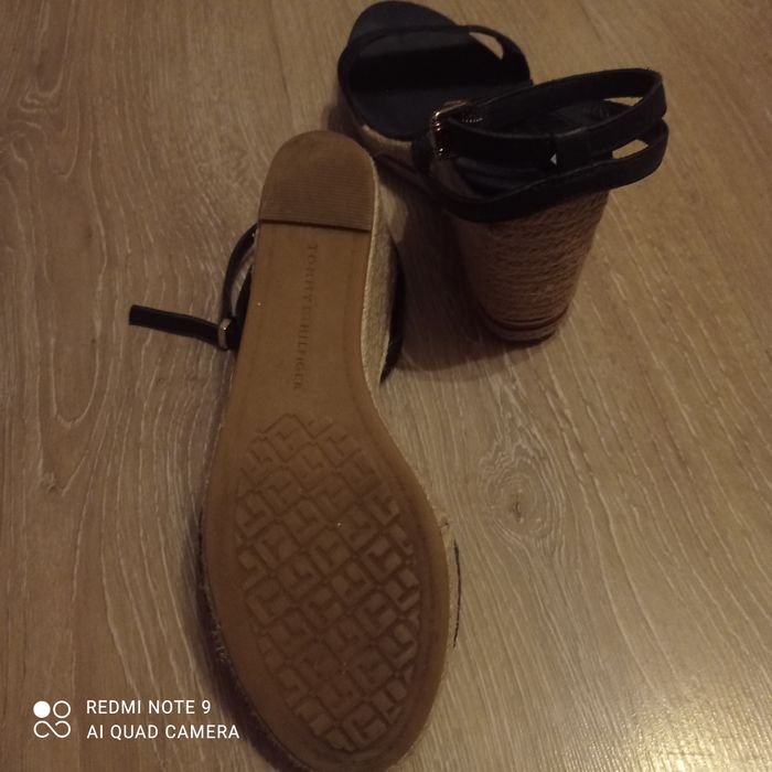 Buty damskie na platformie