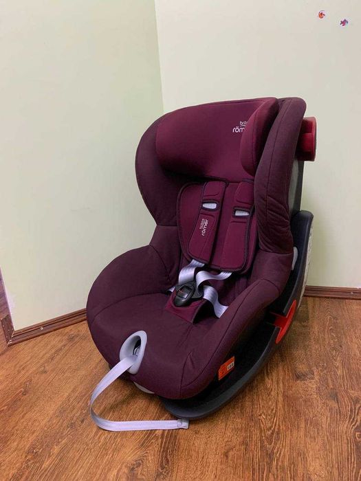 Автокрісло Britax Romer King II Black Series Burgundy Red