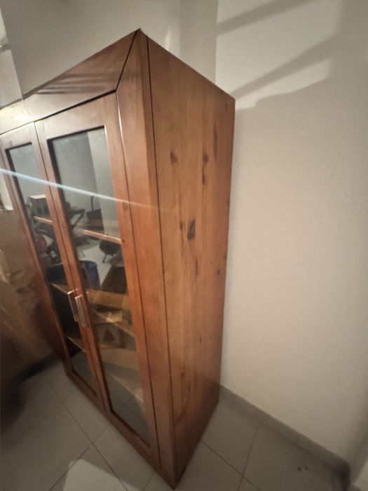 Movel Vitrine em Madeira