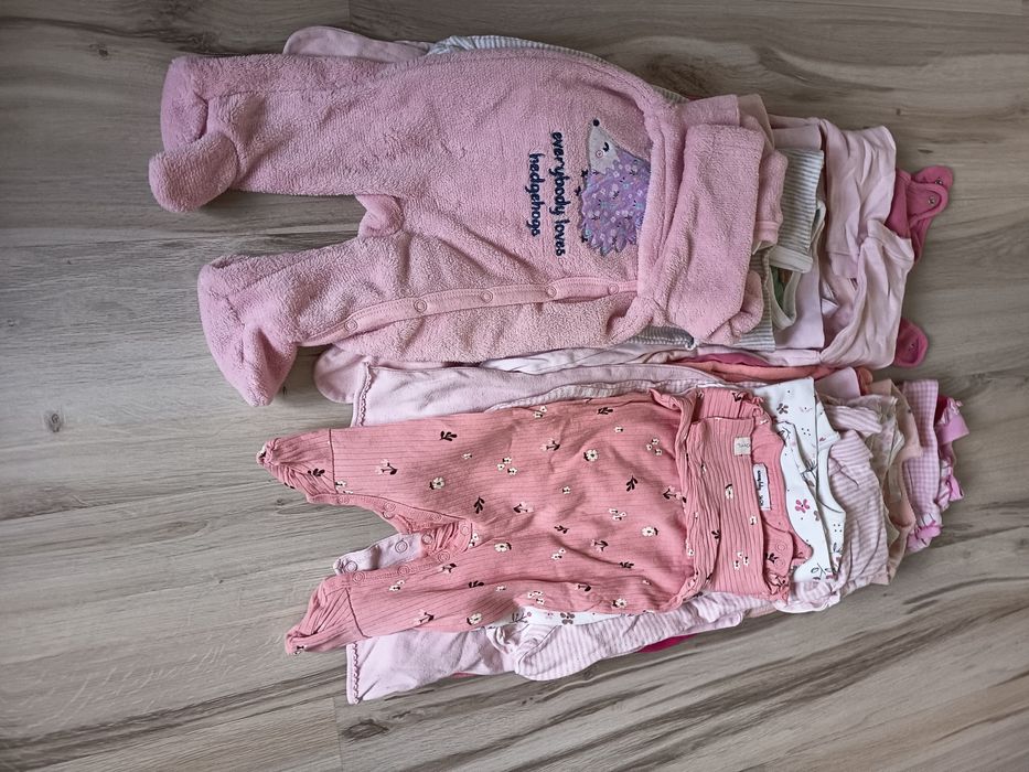 Karton ubrań rozmiar 62