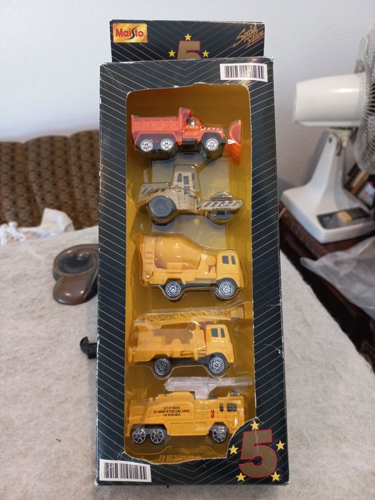 Coleção Maisto 5 miniaturas