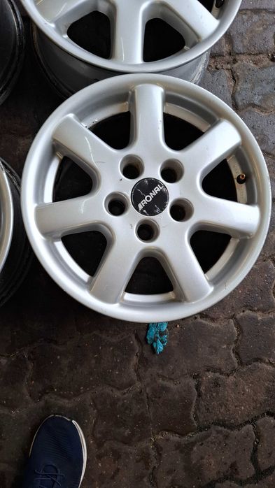 Felgi aluminiowe VW Skoda Audi Seat 15" 5x112  7Jx15 ET37