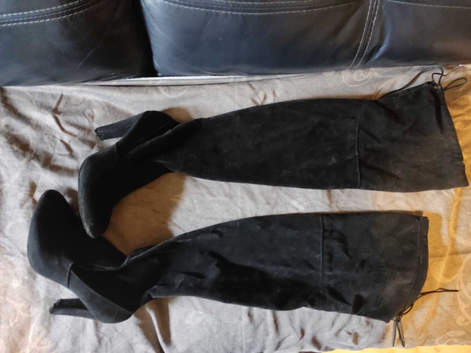 botas acima do joelho