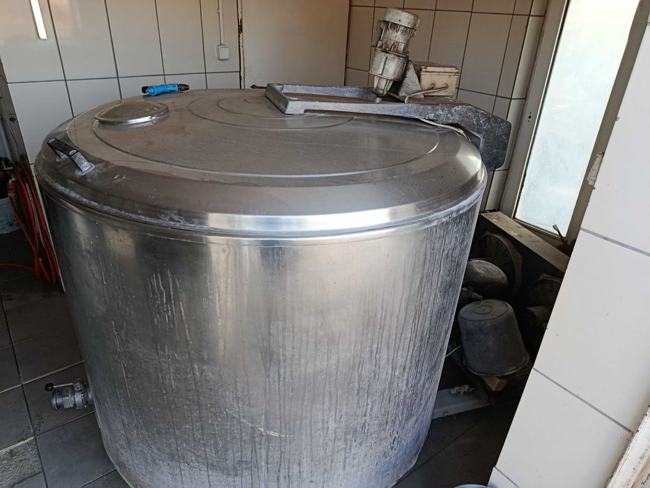 Schładzalnik do mleka Alfa Laval 1200l 430L