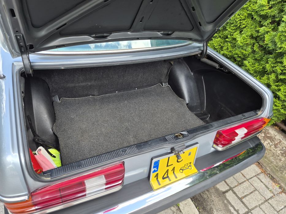 Mercedes  Benz W 123 cupe 3.0 turbo disel  automat