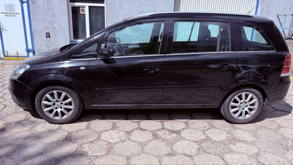 Opel Zafira  1.9 cdti