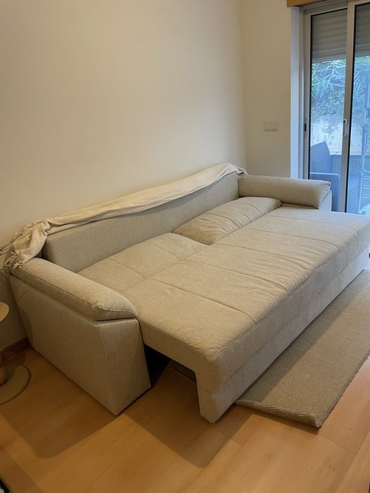 Sofá cama bege NOVO