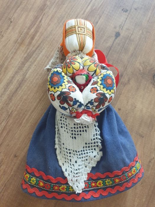 Продам  кукла мотанка СУПЕР