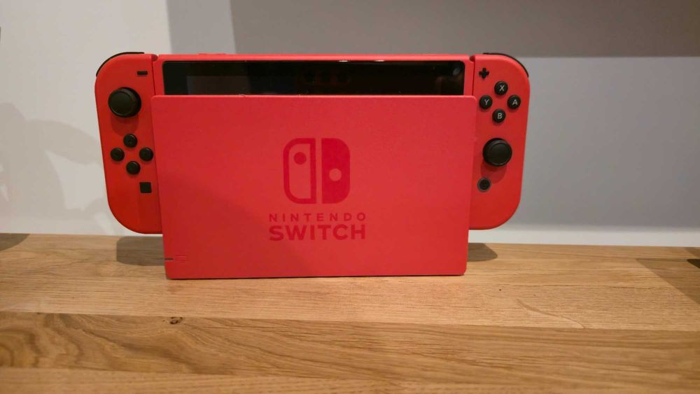 Konsola Nintendo Switch Mario Edition plus MEGA dodatki