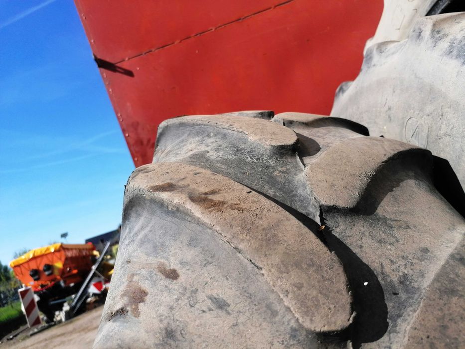 opony Firestone Performer 85 340/85R24