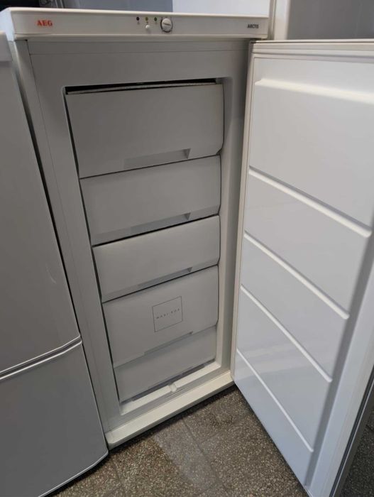 Zamrażarka Liebherr | 139cm wys 60cm szer | Niemiecka | Super stan