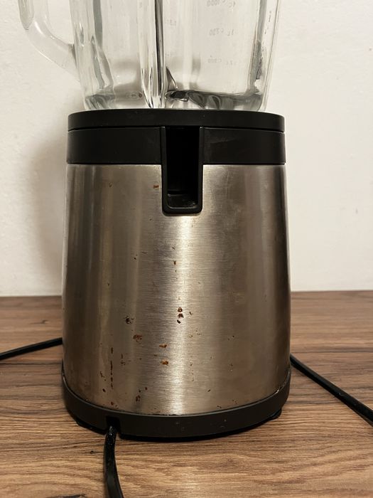 Blender Philips ProBlend 6 ze szklanym kielichem 1.5l